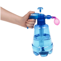 Vattenballonger med pumpbehllare