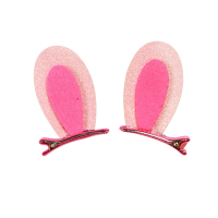 Kaninöron hårklämmor